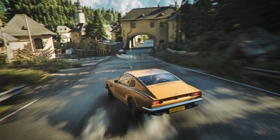 007 First Light Review - Driving