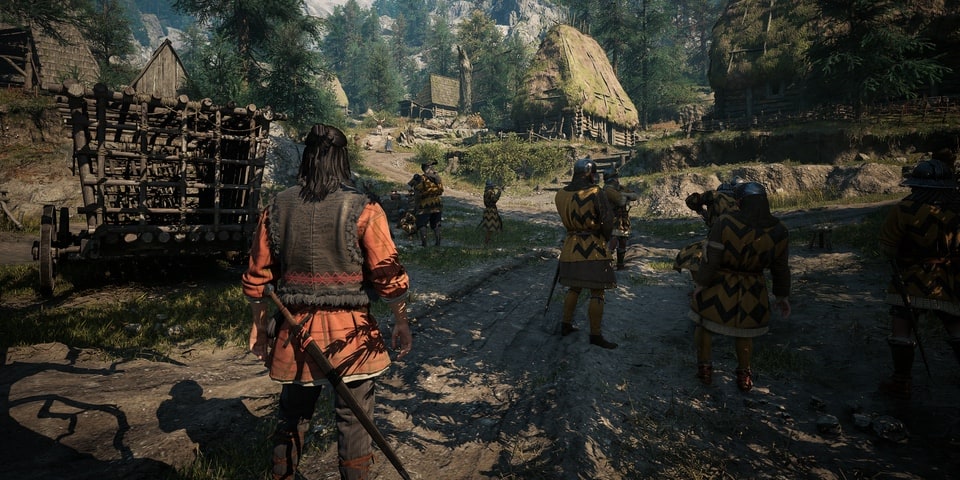 The Blood of Dawnwalker – Laslea town filled with guards
